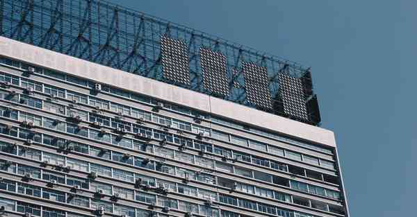 智能小宝机器人充电，智能小宝机器人充电怎么充