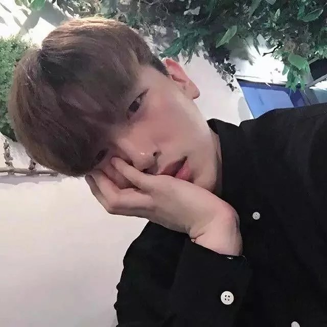 唐巧雨刚