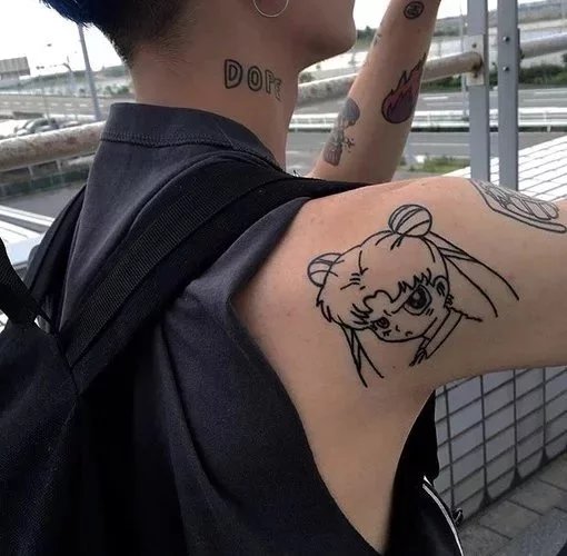 满卿义宁
